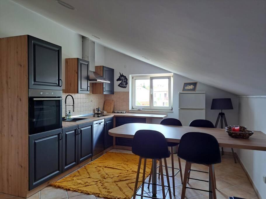 Appartamento Battistella'S Near The Sea Rovigno Esterno foto