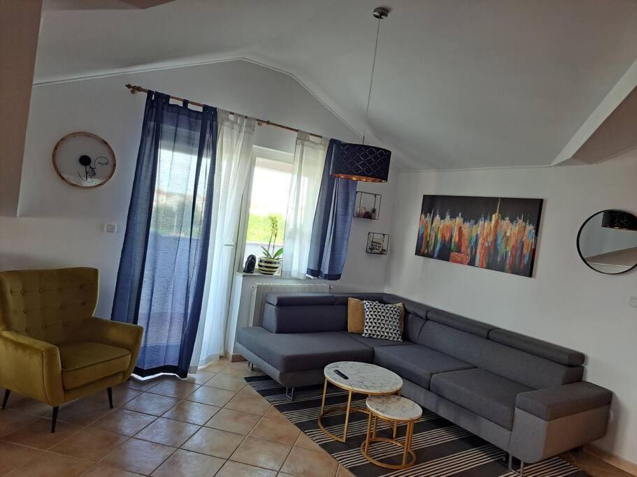 Appartamento Battistella'S Near The Sea Rovigno Esterno foto